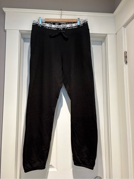 Calvin Klein Pants - Calvin Klein (never worn) Black Logo Waistband Jogger Pants